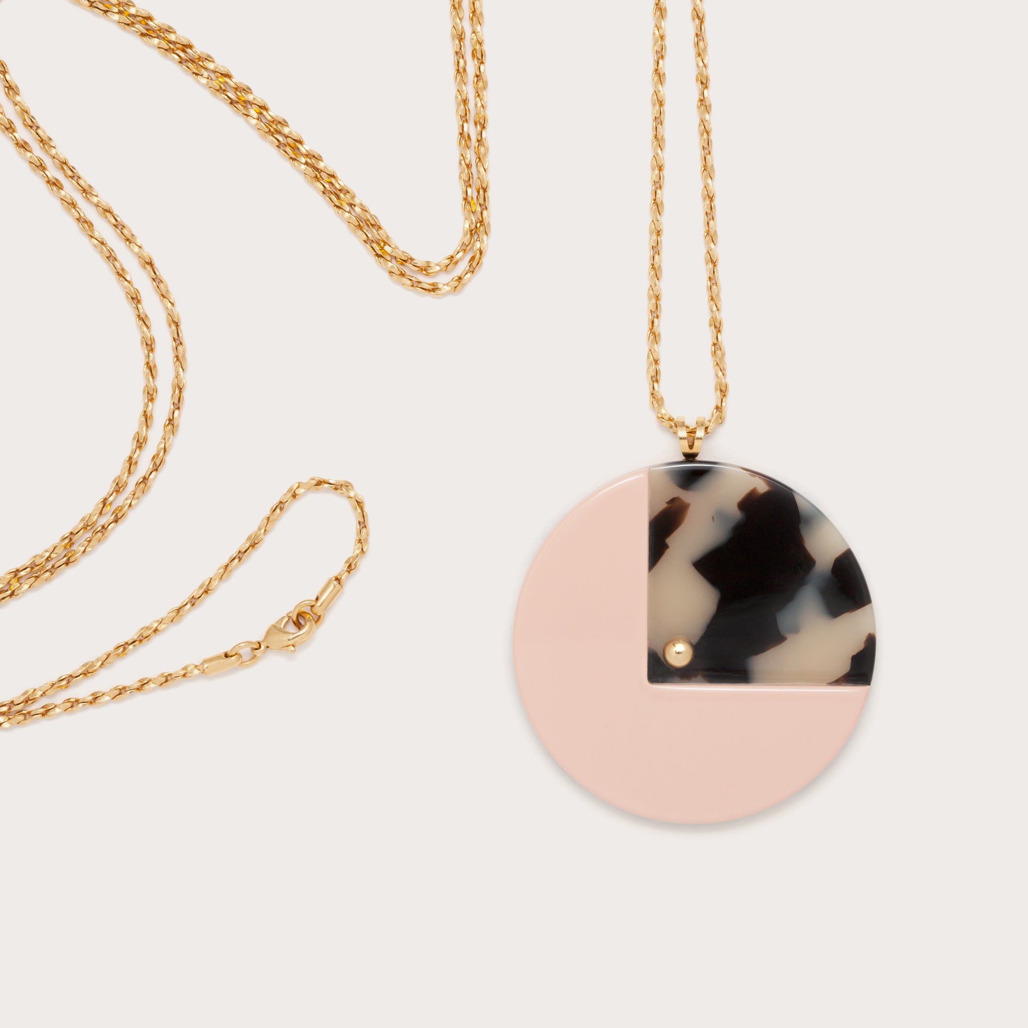 ICONIC - Sautoir rose poudre & écaille Tokyo Rosematic